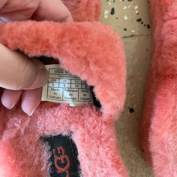 Ugg Flamingo Platform Slides - Picture 4 of 4